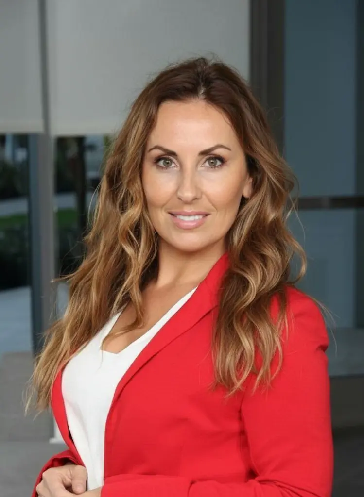 Valentina Zima - Real Estate Agent in Miami, South Florida