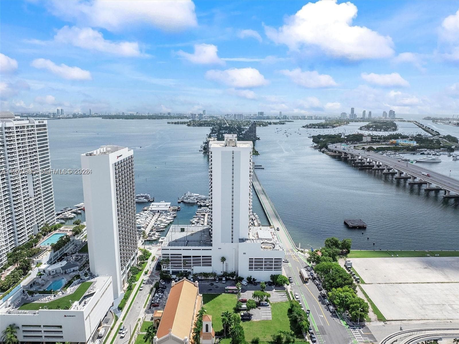 555 NE 15th St # 408 22