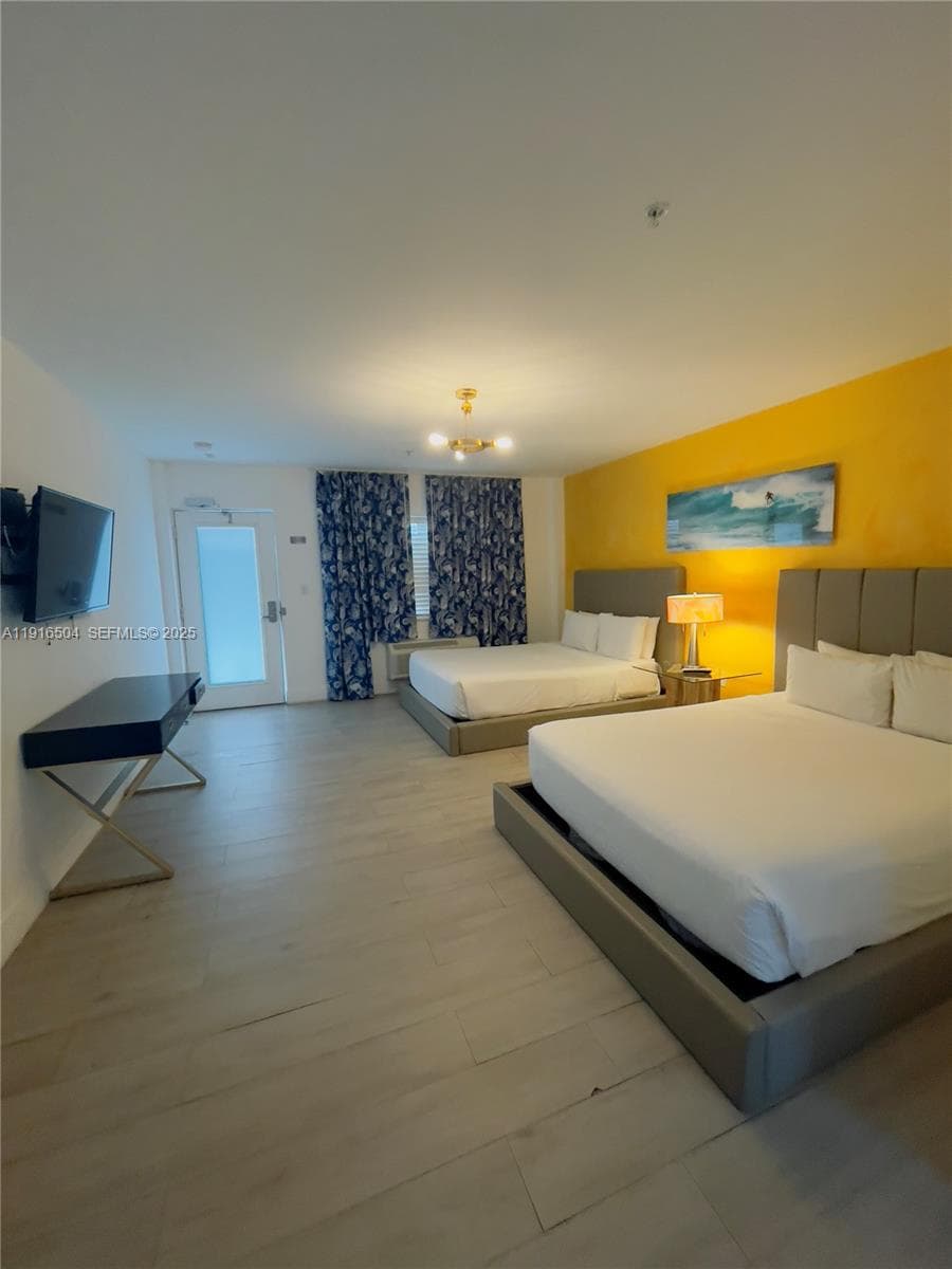 8320 Harding Ave # 606 2